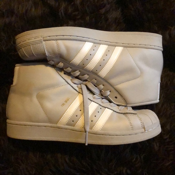 Adidas pro model - Picture 3 of 3